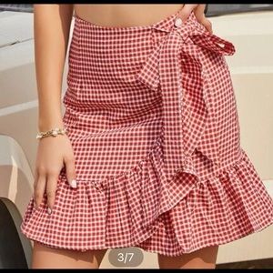 Gingham tide side ruffle skirt